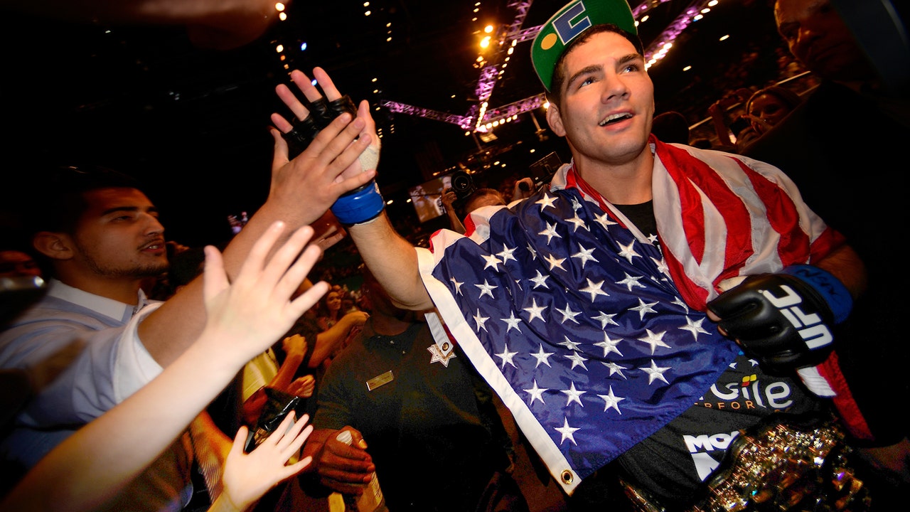 The Kingslayer: A 6-month chronicle of Chris Weidman's journey back to Anderson Silva
